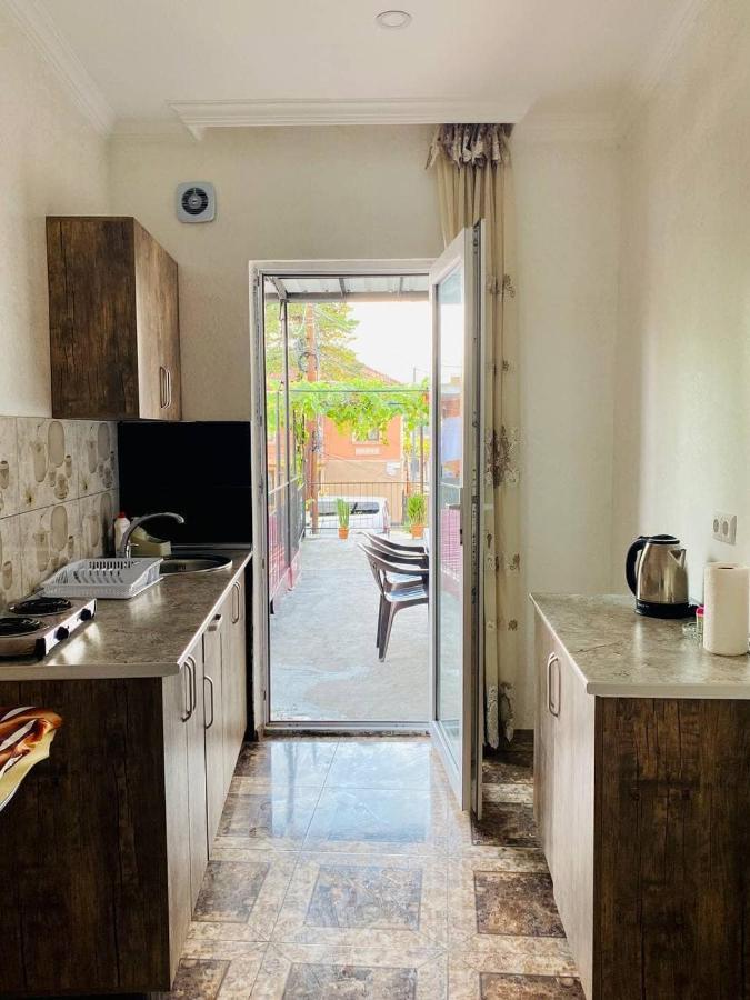فندق Naziti House باتومي المظهر الخارجي الصورة